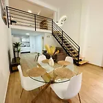 Modern Duplex With Ac, 4 Pax Appartement Alicante
