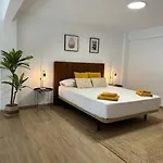 Modern Duplex With Ac, 4 Pax Appartement