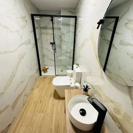 Modern Duplex With Ac, 4 Pax *