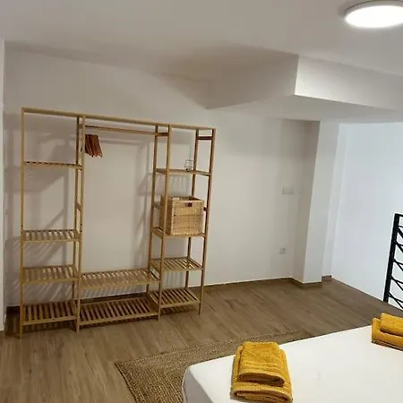 Modern Duplex With Ac, 4 Pax