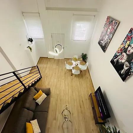 Modern Duplex With Ac, 4 Pax *