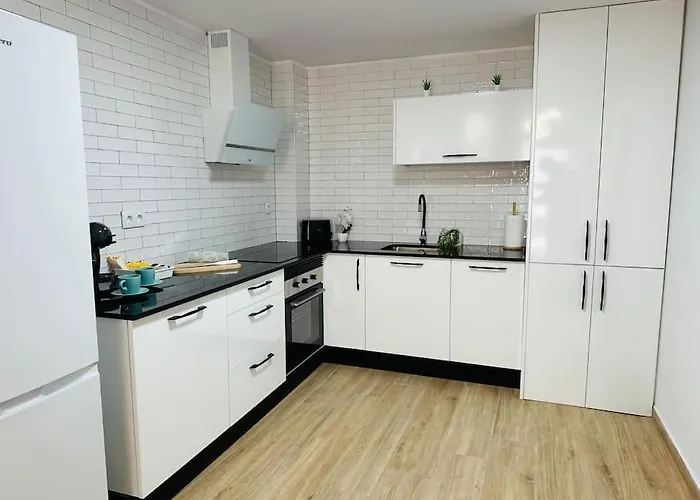 Apartment Modern Duplex With Ac, 4 Pax *