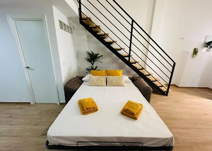 Modern Duplex With Ac, 4 Pax Apartment *