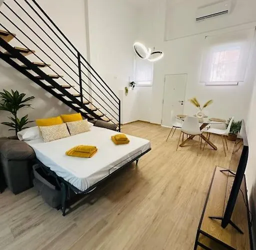 Modern Duplex With Ac, 4 Pax Apartment *